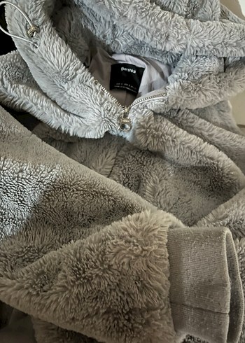 s Beden bershka Gri Kapüşonlu Kadın Peluş Mont