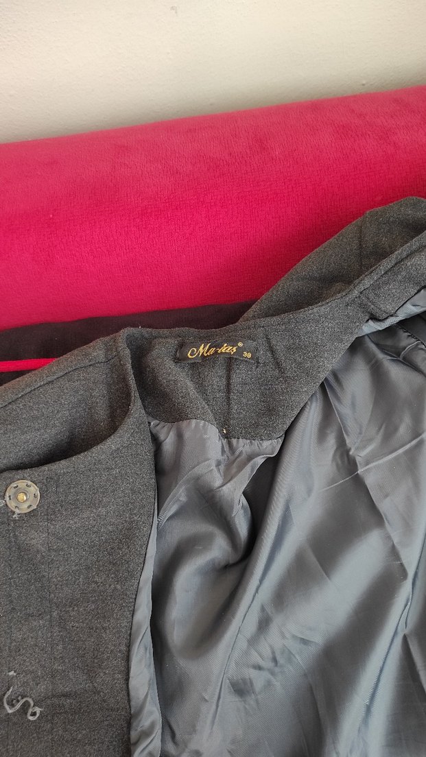 Gri Uzun Kadın Kaban Kürk Detaylı - Görsel 4