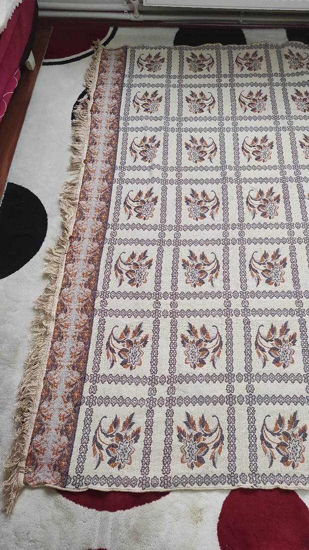 Bordo Çiçek Desenli Klasik battaniye - Görsel 2