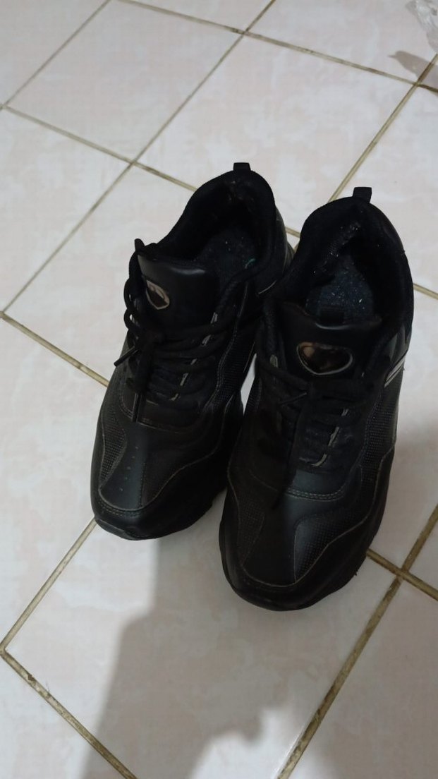 Siyah Spor Ayakkabı Bağcıklı - Görsel 2