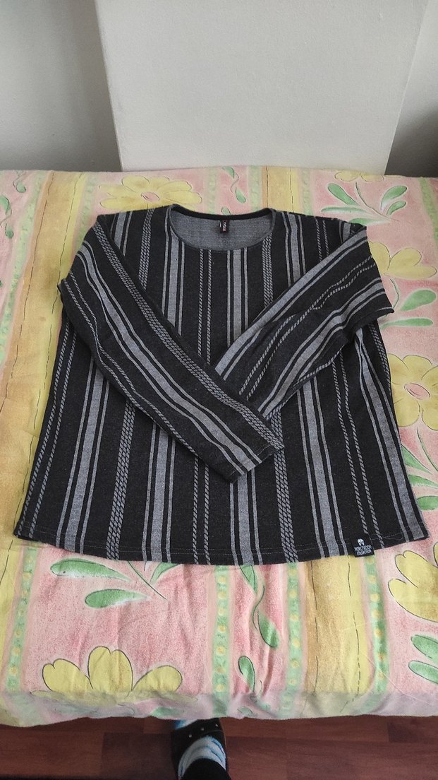 yeniden farksız swether - Görsel 2