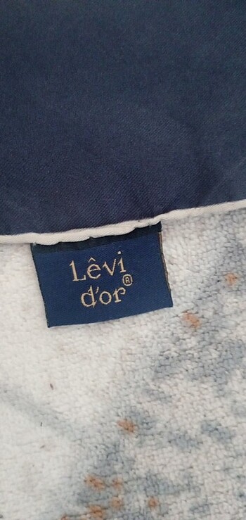 Beden Kadın levidor eşarp