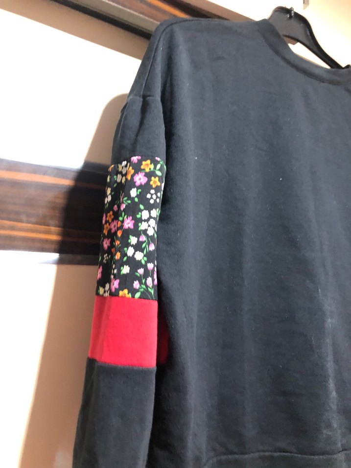 Çiçek Desenli Renkli Kadın Sweatshirt - Görsel 4