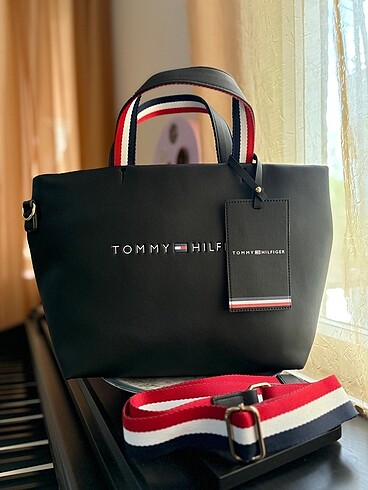 Tommy Hilfiger Çanta