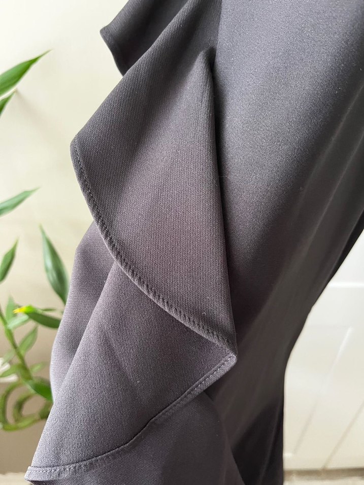 Milla Kolsuz Volanlı Siyah Elbise - Görsel 4