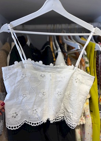 Dantel İşlemeli Beyaz Mini Büstiyer - Görsel 2