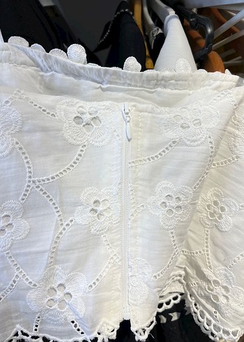 Dantel İşlemeli Beyaz Mini Büstiyer - Görsel 5