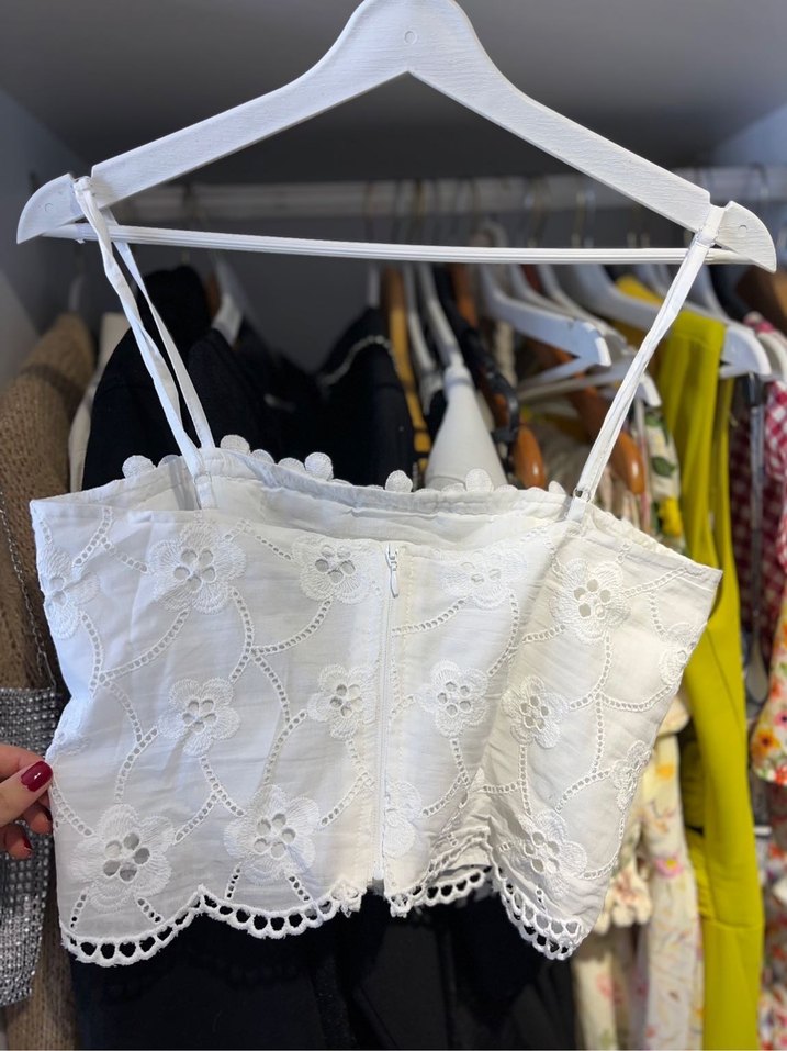Dantel İşlemeli Beyaz Mini Büstiyer - Görsel 2