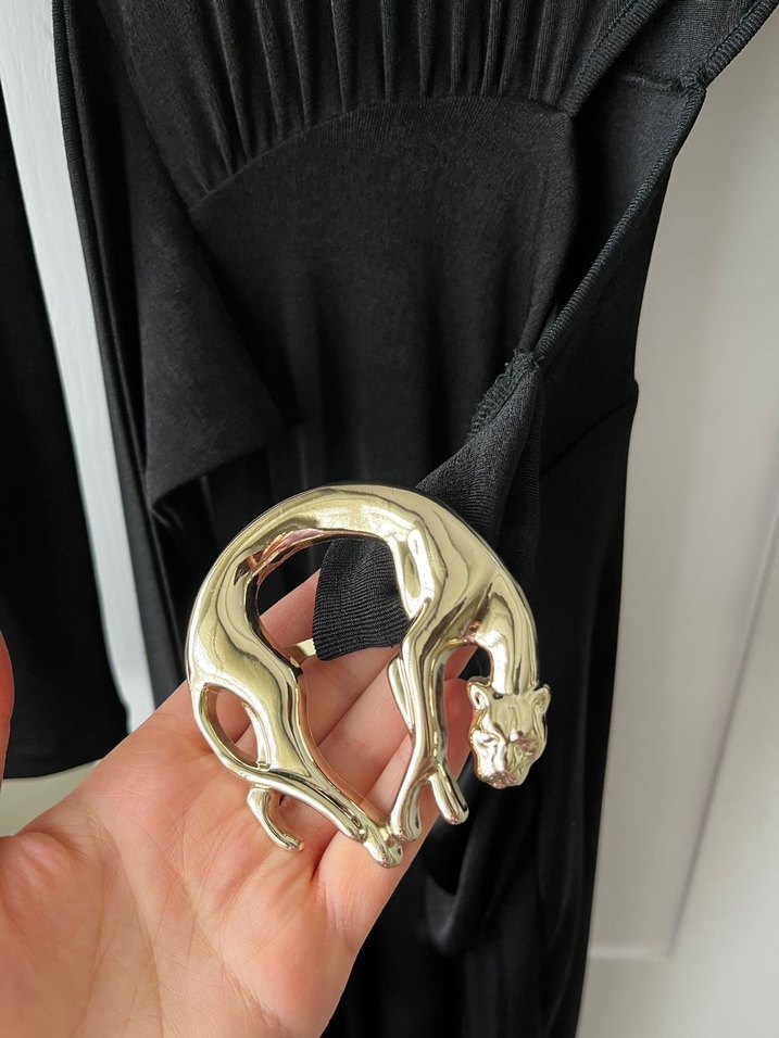 TrendyolmillaxZeynep Tosun Siyah Elbise - Görsel 3