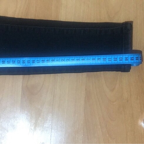 26 Beden Antrasit rengi yırtık kot pantolon