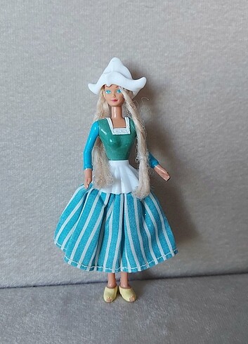 Nadir 1995 Mattel Hollandalı Barbie Figür Bebek 