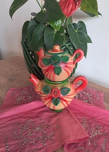 Vintage Toprak El Yapımı Çaydanlık 