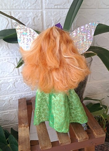 Beden Renk Winx Club Princess Flora