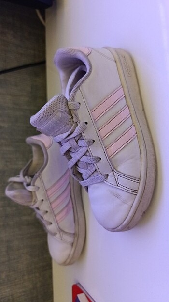 31 Beden Adidas 31 numara