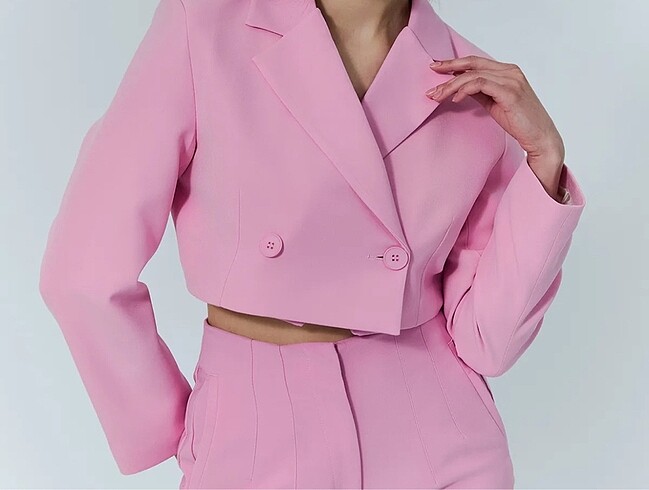 Quzu Kruvaze crop blazer ceket