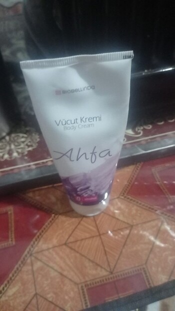 Ahfa nemlendirici krem