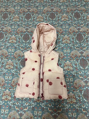 Zara Zara 9-12 ay bebek yelek