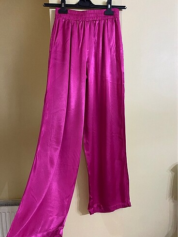 Bershka saten pantolon