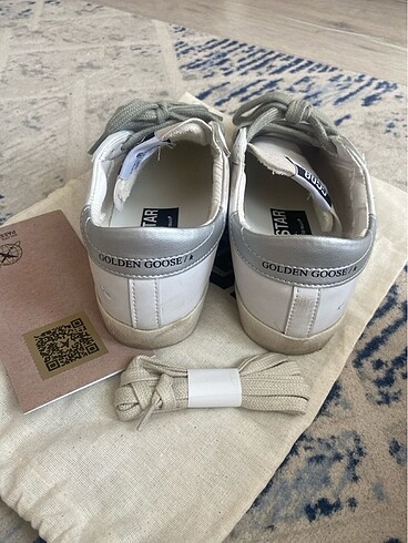 Golden Goose Deluxe Sadece 1 defa kullandım temiz son fiyattır