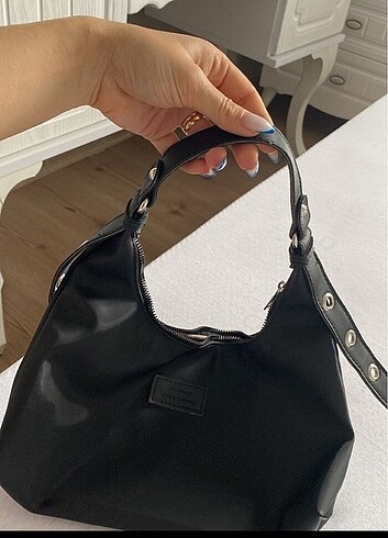 Yepyeni canta - Görsel 2