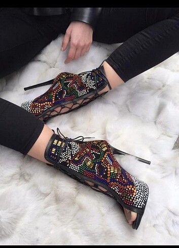 Miu Miu Gece ayakabısi