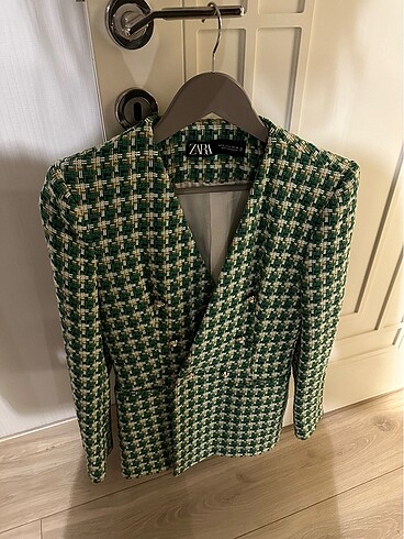 Zara inci detaylı blazer ceket