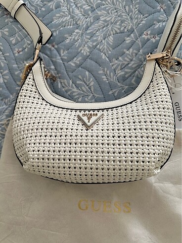 Guess GUESS yeni etiketli