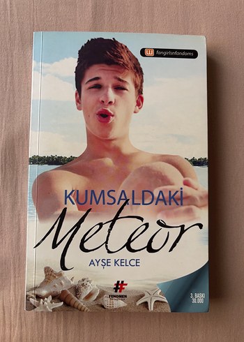 Kumsaldaki Meteor - Ayşe Kelce Roman