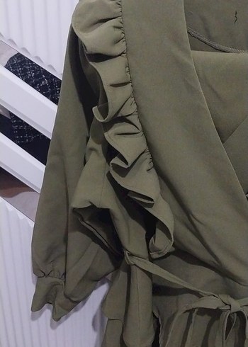 38 Beden haki Renk Volanlı Haki Kadın Uzun Kollu takım iki kez giyildi