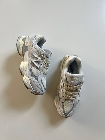 New Balance 9060 ?Quartz Grey