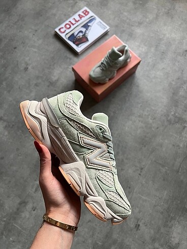 New Balance 9060 ?Moss Green