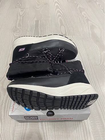 37 Beden siyah Renk Skechers Kadin Bot