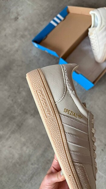 38 Beden ten rengi Renk Adidas Spezial Cream White Beige