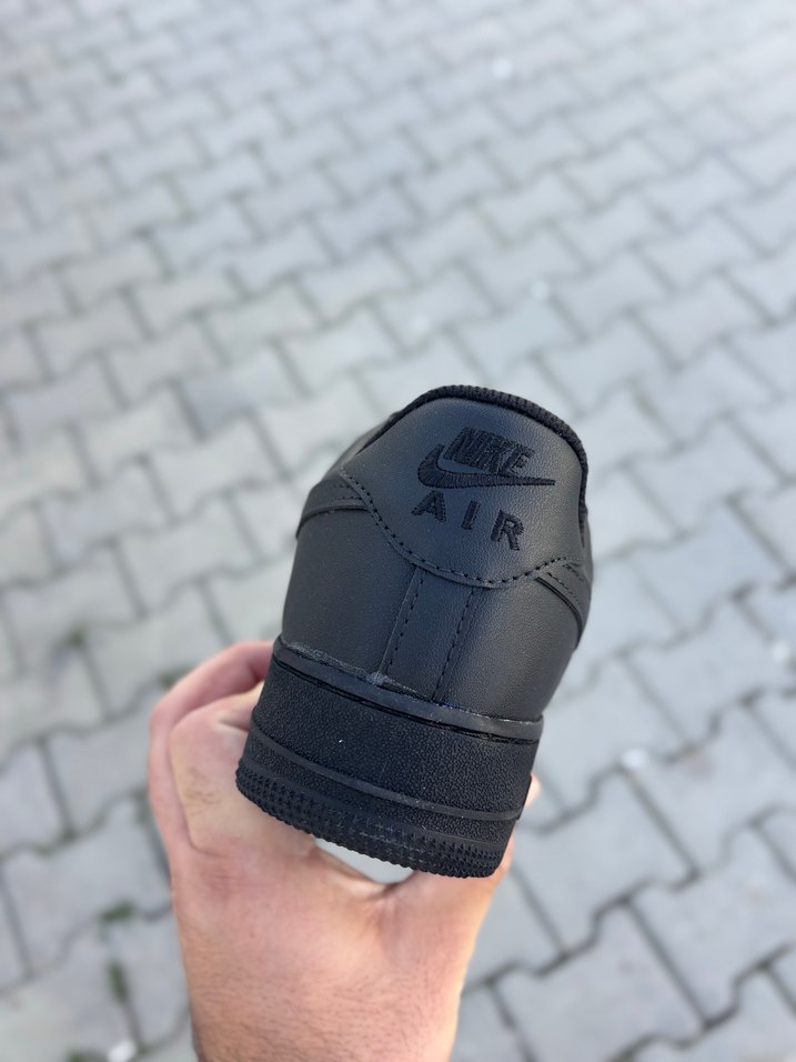 Nike Air Force 1 Triple Black - Görsel 4