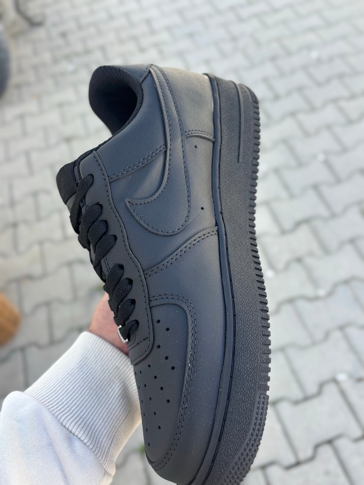 Nike Air Force 1 Triple Black - Görsel 3
