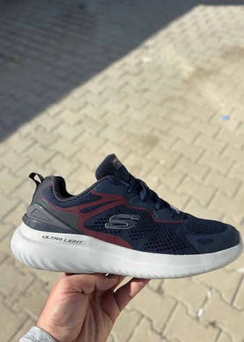 Skechers 43