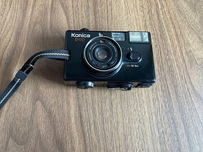 Konica Pop Analog Fotoğraf Makinesi