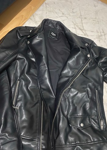 Zara Siyah Deri Biker Ceket - Görsel 4