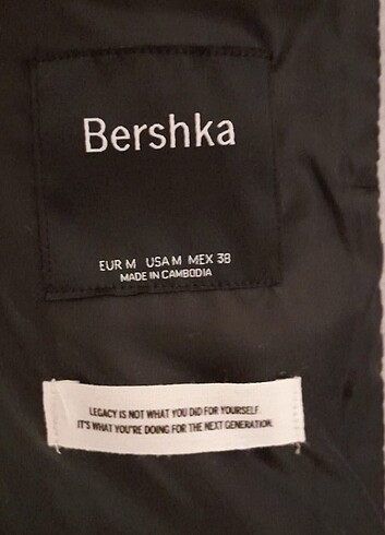 m Beden gri Renk Bershka erkek kaşe kaban 