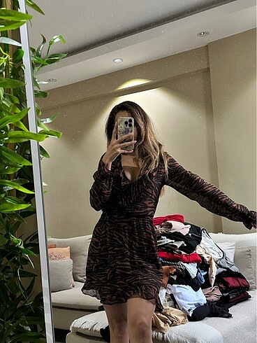 H&M Elbise