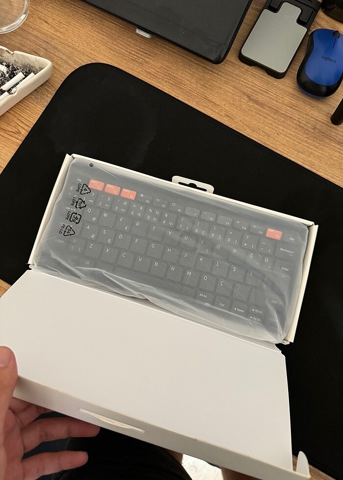 Samsung Trio 500 Bluetooth Klavye - Görsel 2