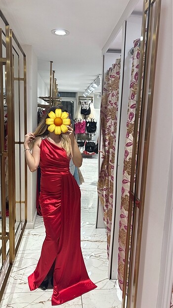 Kırmızı Saten Abiye