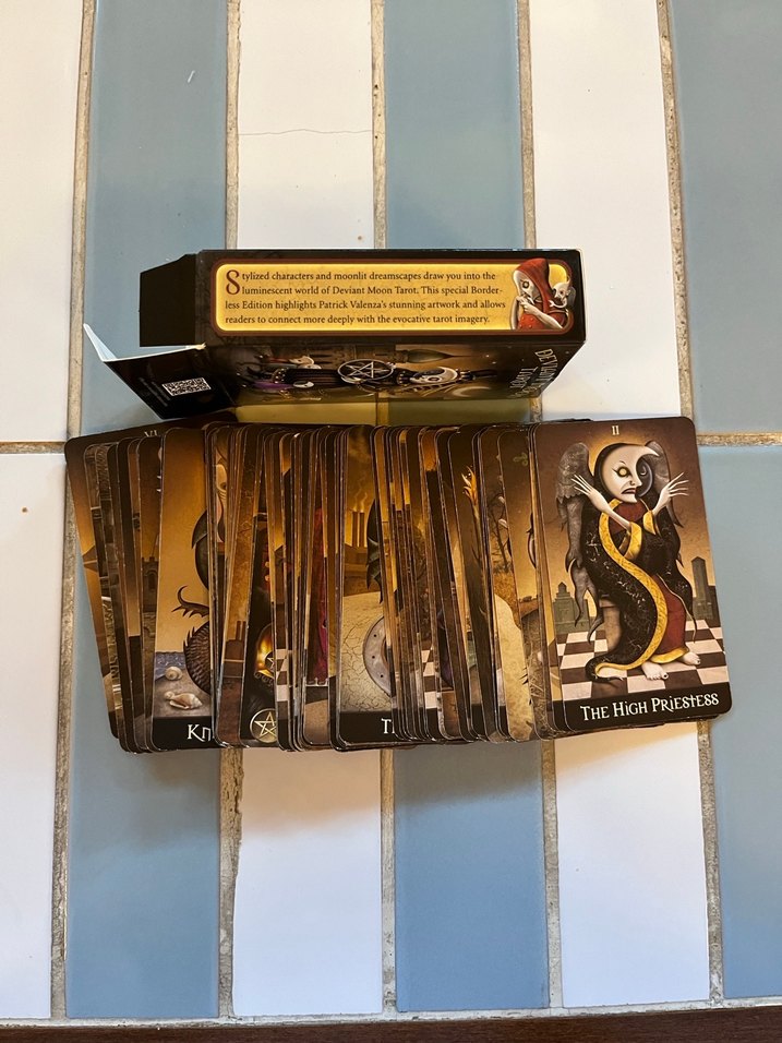 Deviant Moon Tarot - Görsel 5