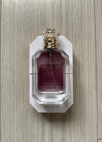 Sephora SEPHORA KAYALİ VANİLLA 28 PARFÜM EDP
