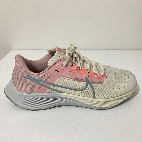 Nike Pegasus 38 Spor Koşu Ayakkabısı
