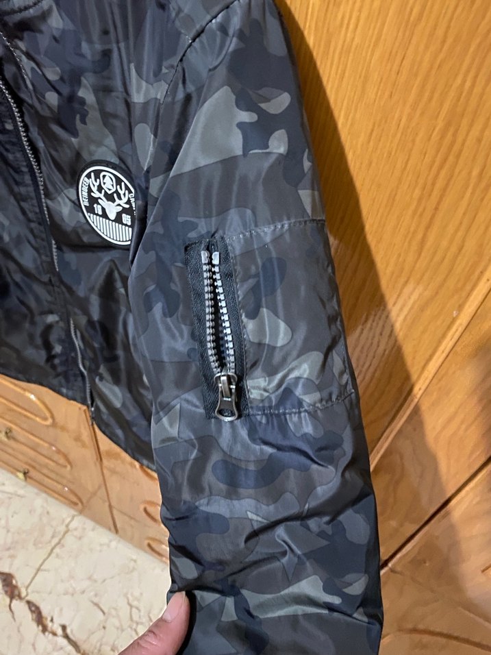 Erkek Çocuk Gri Kamuflaj Desenli Düğmeli Ceket - Görsel 3