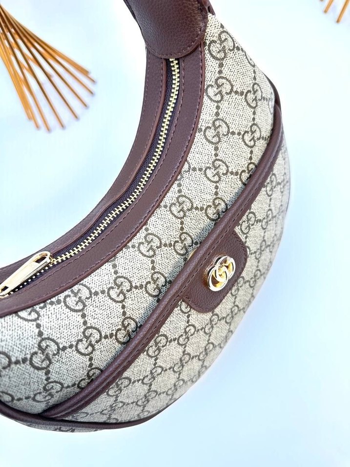 Zincir Detaylı Bej Modern Klasik Kadın Çanta - Görsel 5