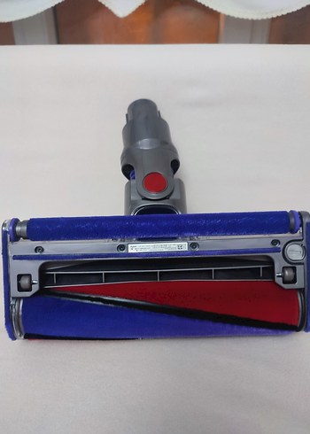 Dyson Kırmızı Elektrikli Süpürge Başlığı - Görsel 2