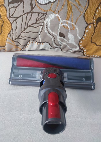 Dyson Kırmızı Gri Elektrikli Süpürge Aparatı - Görsel 3