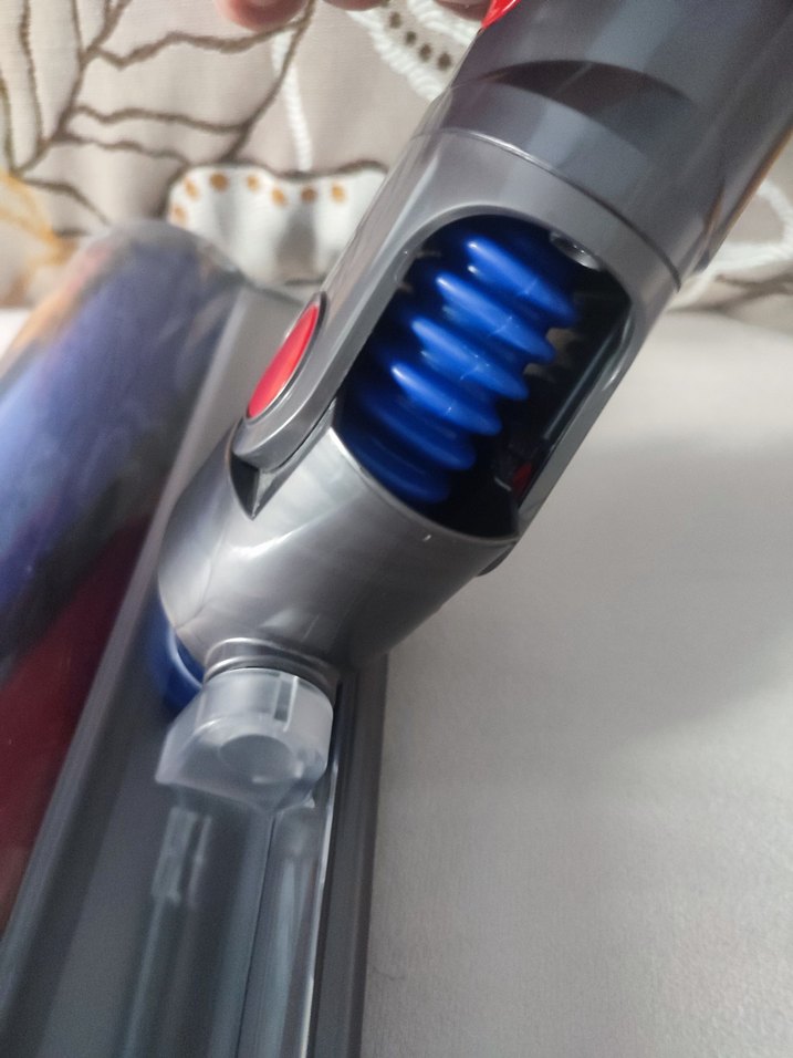 Dyson Kırmızı Gri Elektrikli Süpürge Aparatı - Görsel 5